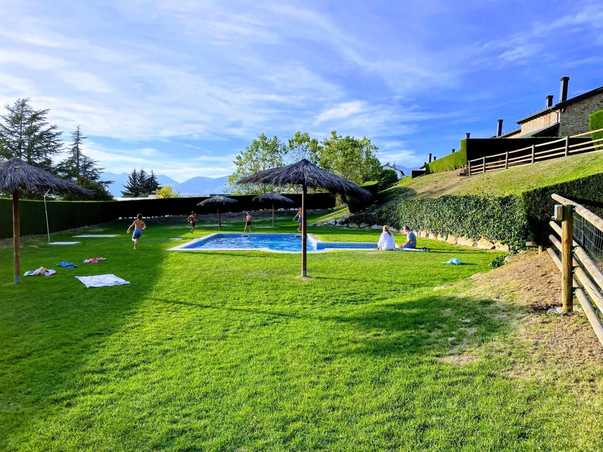 Apartamento Renovado Con Jardin Privado, Parking ,Wifi Y Piscina Osséja Exteriér fotografie