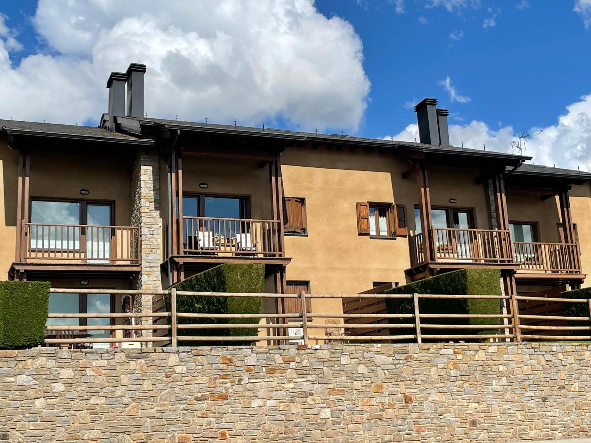 Apartamento Renovado Con Jardin Privado, Parking ,Wifi Y Piscina Osséja Exteriér fotografie