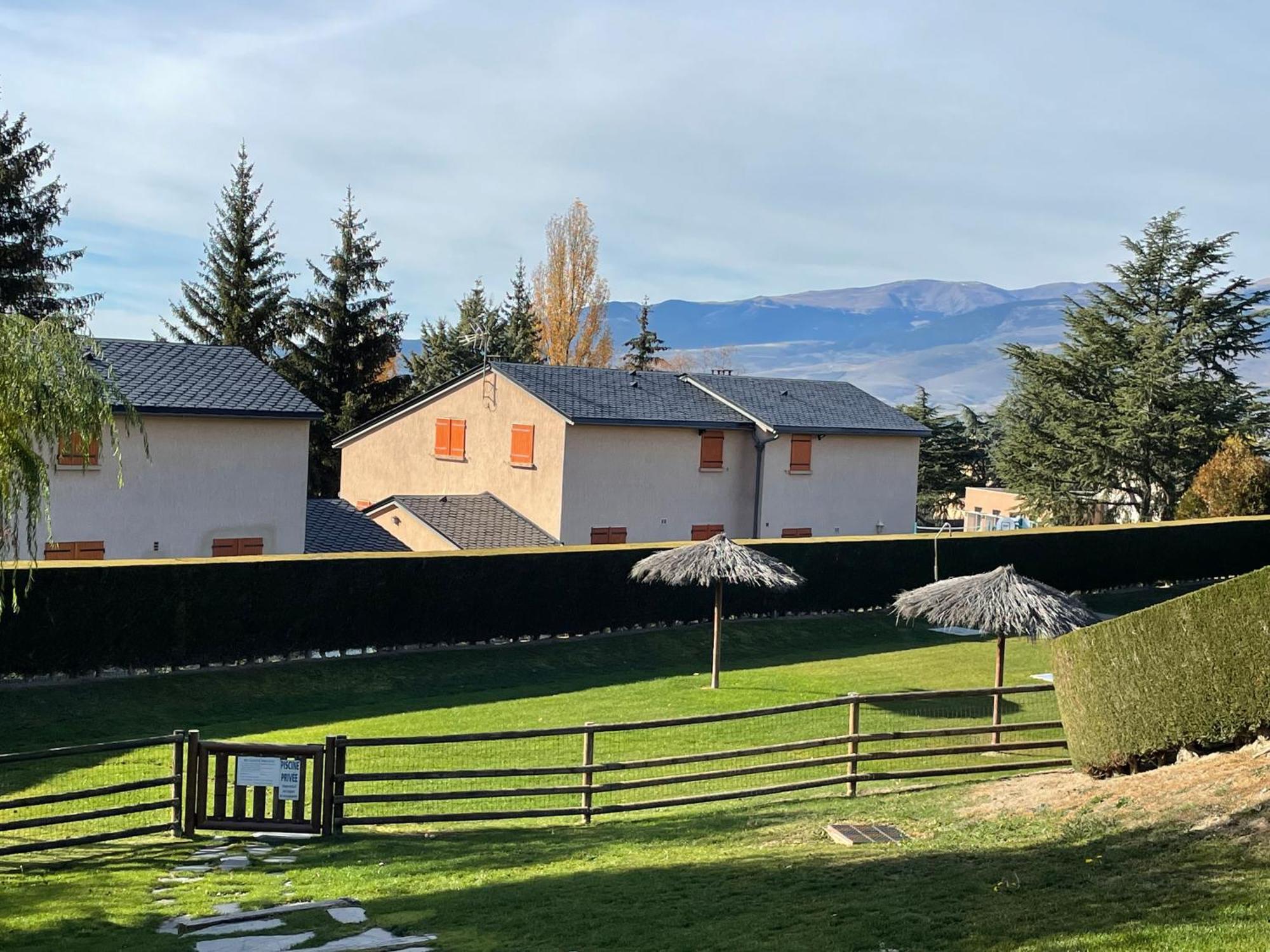 Apartamento Renovado Con Jardin Privado, Parking ,Wifi Y Piscina Osséja Exteriér fotografie