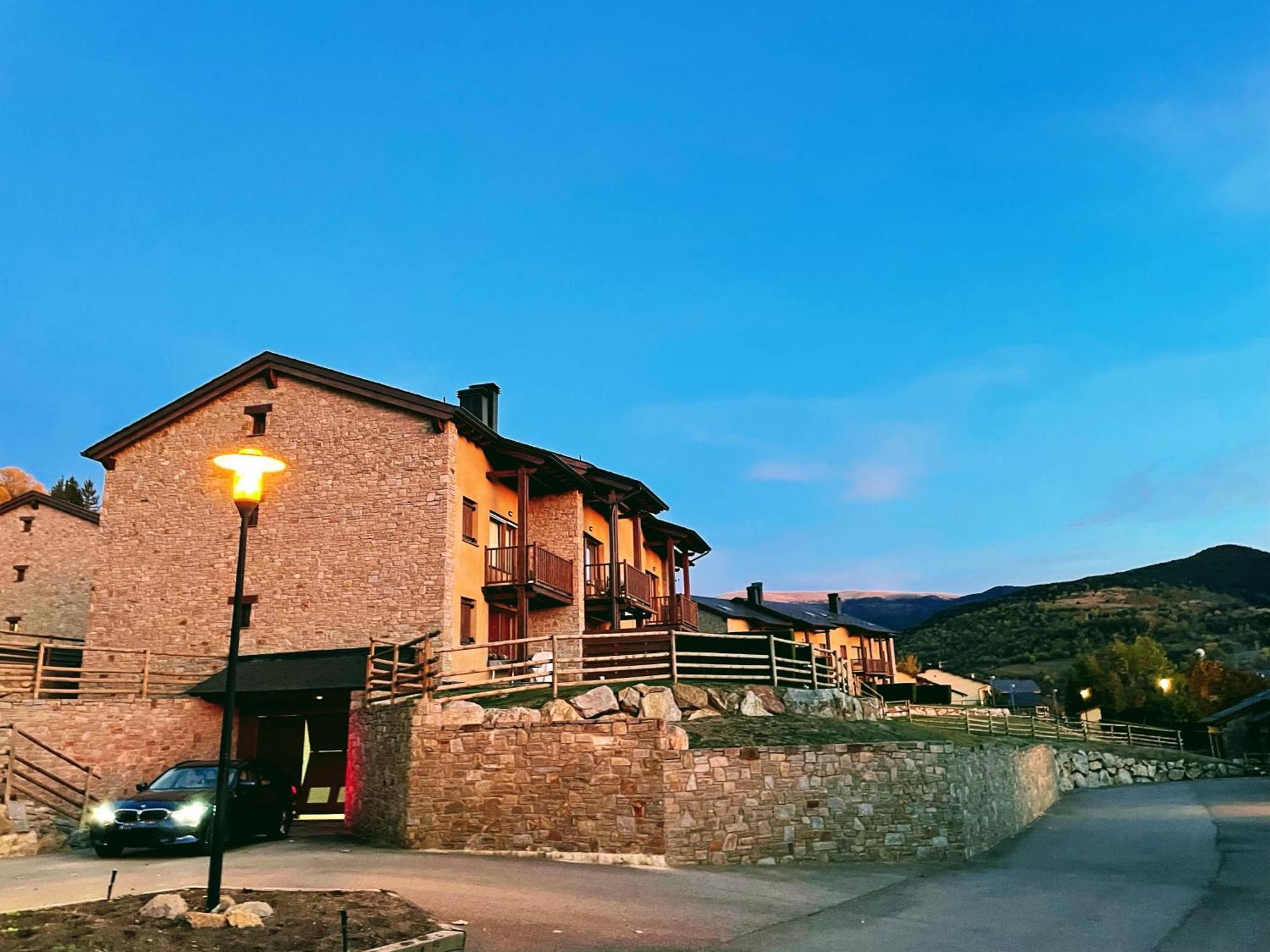 Apartamento Renovado Con Jardin Privado, Parking ,Wifi Y Piscina Osséja Exteriér fotografie
