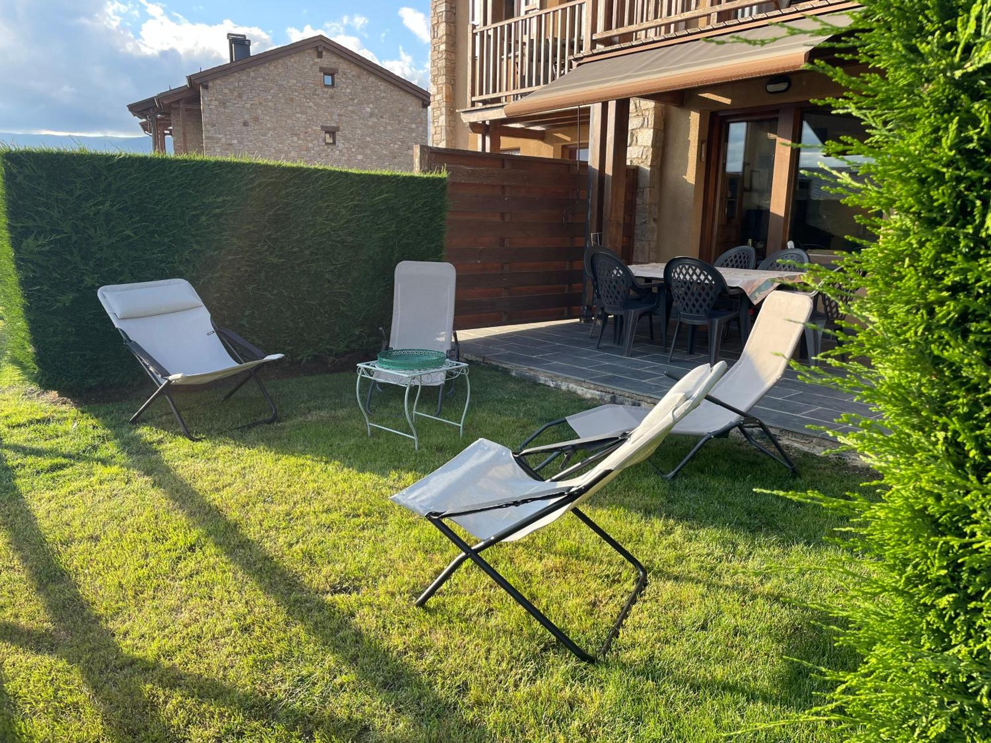 Apartamento Renovado Con Jardin Privado, Parking ,Wifi Y Piscina Osséja Exteriér fotografie